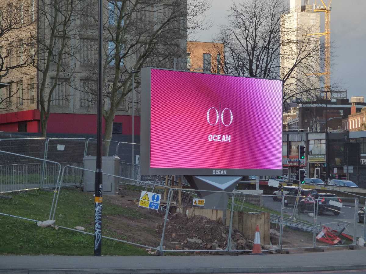 Holloway Circus digital billboard